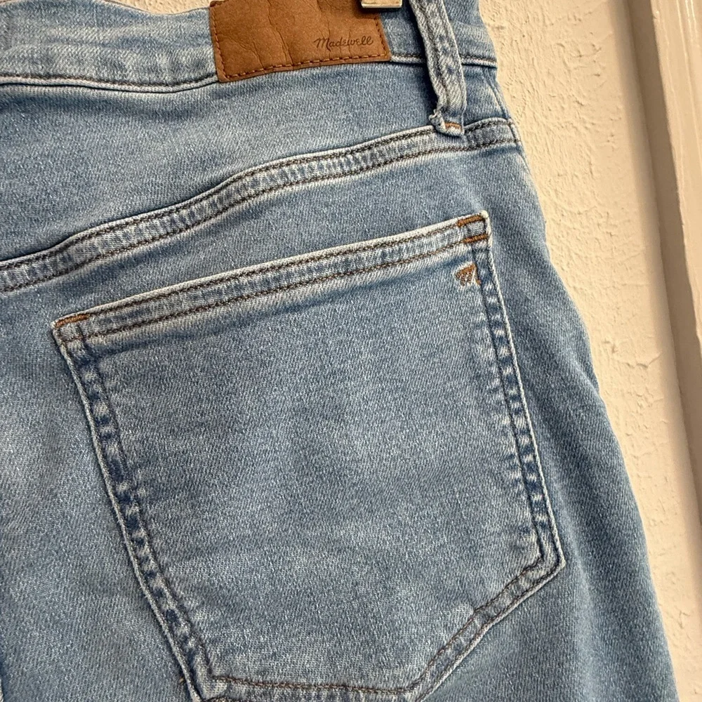 Madewell Mid-rise Kick Out Jeans - Picture 5 of 6